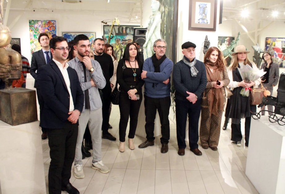 Müasir İncəsənət Muzeyində rəssam Günel Ravilovanın sərgisi açılıb