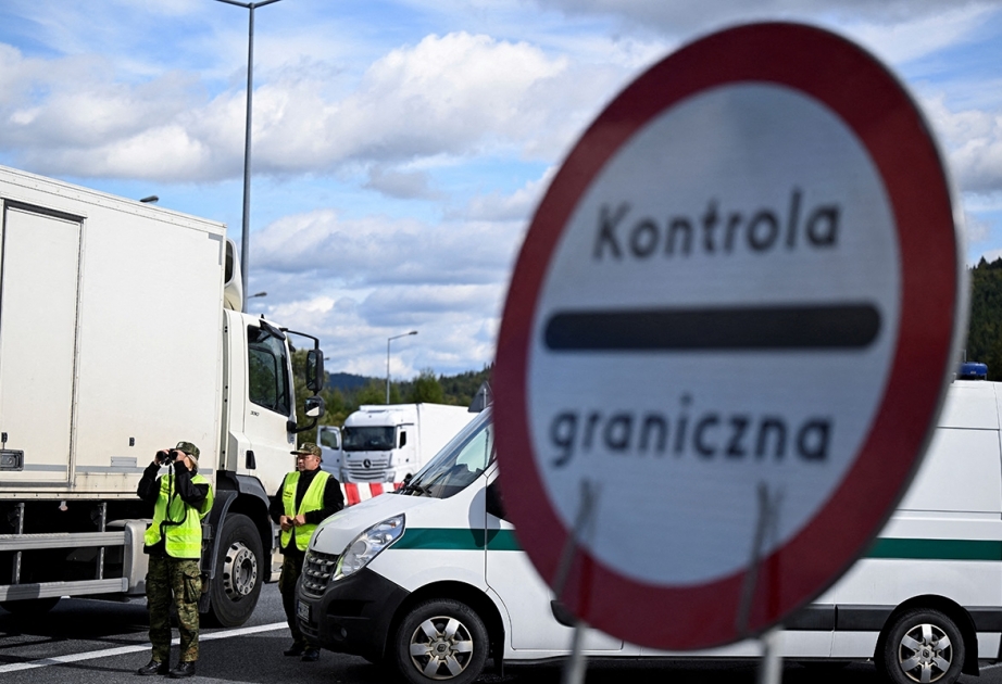 Polşa Slovakiya ilə sərhəddə nəzarəti dayandıracaq