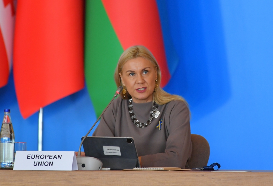 Кадри Симсон: Мы превратили чистую энергию в ключевую часть отношений между Европейским Союзом и Азербайджаном