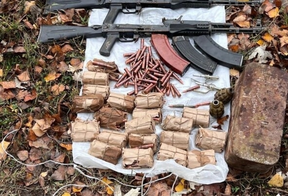 В Ханкенди обнаружены оружие и боеприпасы