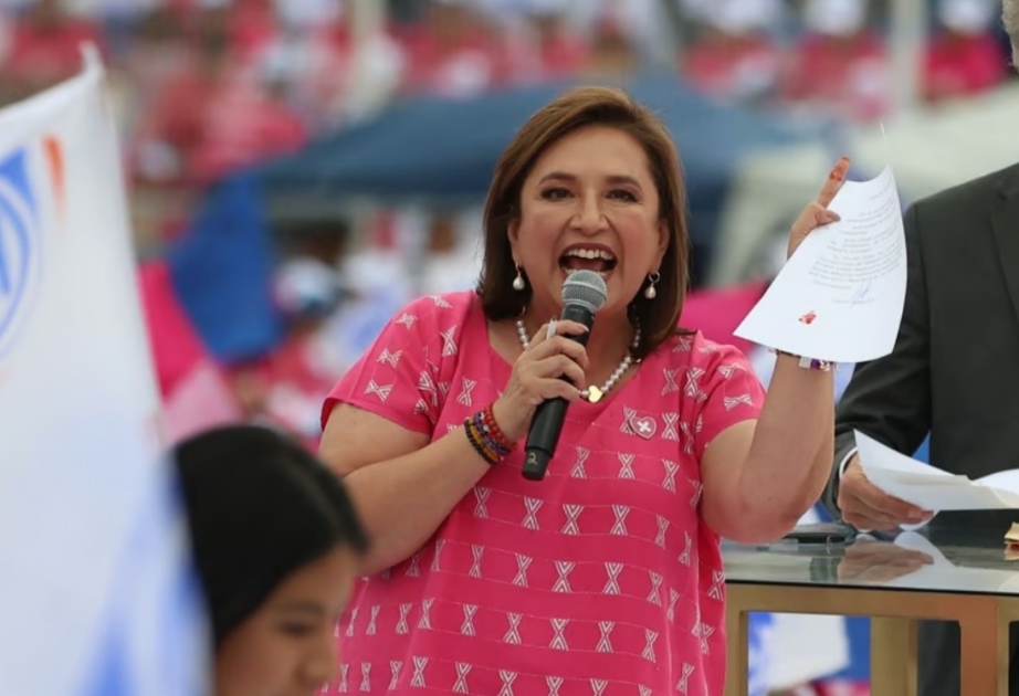 Mexican presidential candidate Xóchitl Gálvez makes a blood pact in the middle of the campaign; promises not to eliminate social programs