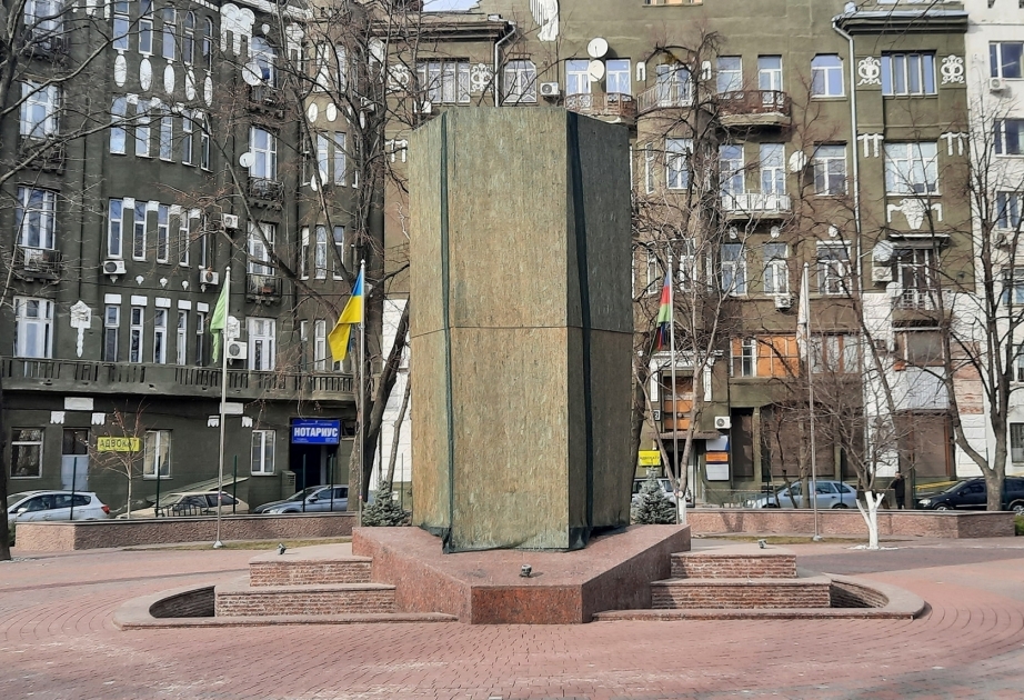 Азербайджанские памятники, ставшие визитной карточкой Харькова – РЕПОРТАЖ ВИДЕО