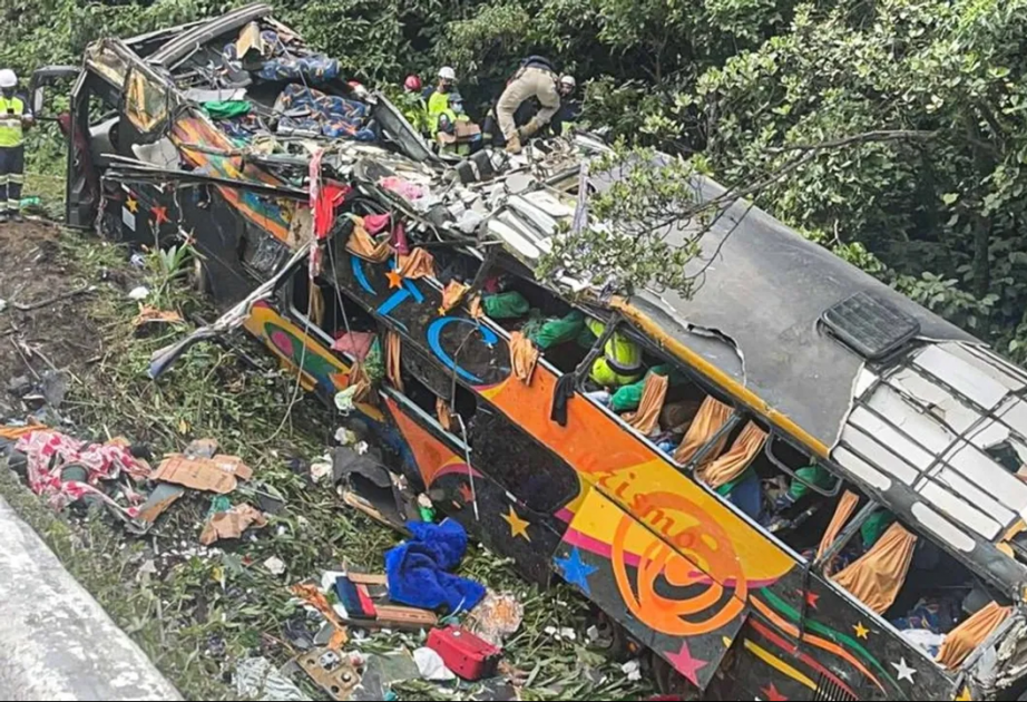 Braziliyada avtobus qəzasında iki turist ölüb, 40 nəfər yaralanıb