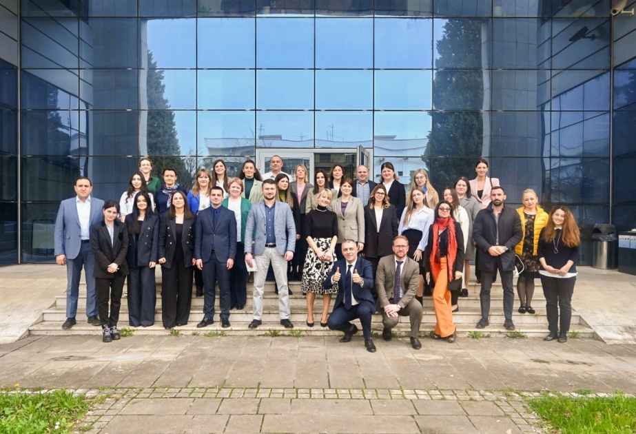 Dövlət xidmətlərinin göstərilməsi sahəsində innovativ həllərin Monteneqroda tətbiqinə dair müzakirələr aparılıb