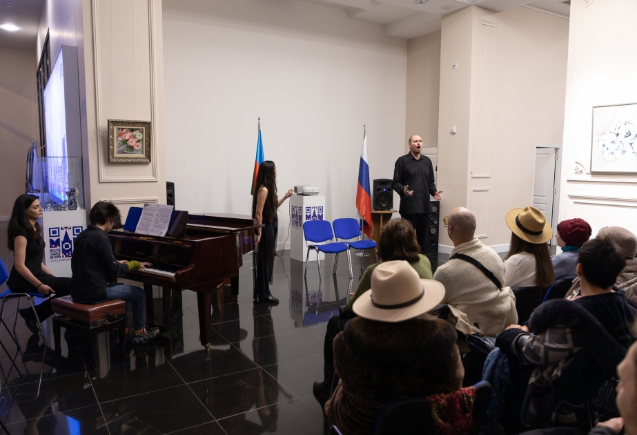 Зрители Русского дома в Баку увидели открытую репетицию OperaClass