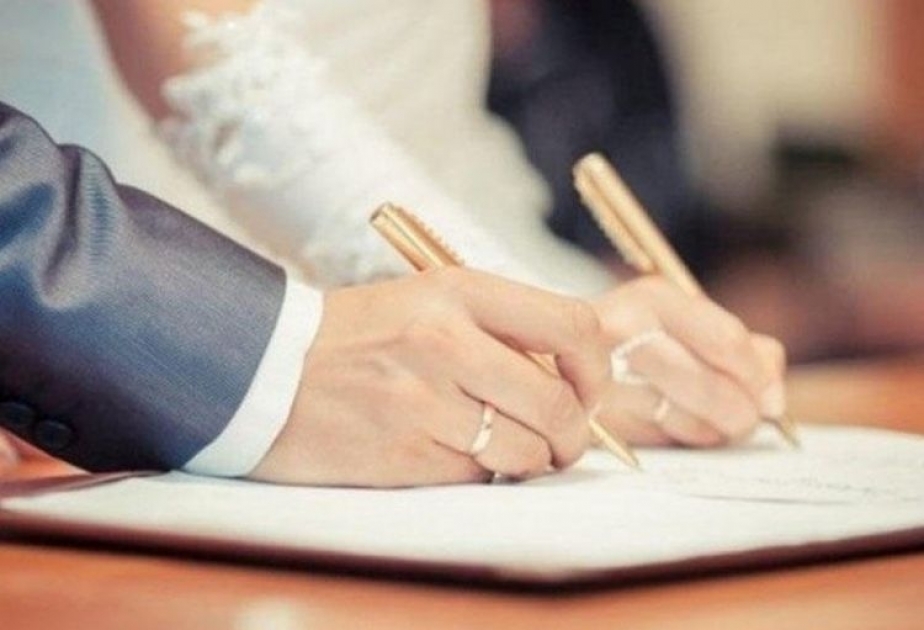 Nikah müqaviləsində xəyanətə görə kompensasiya şərti müəyyən edilə bilər