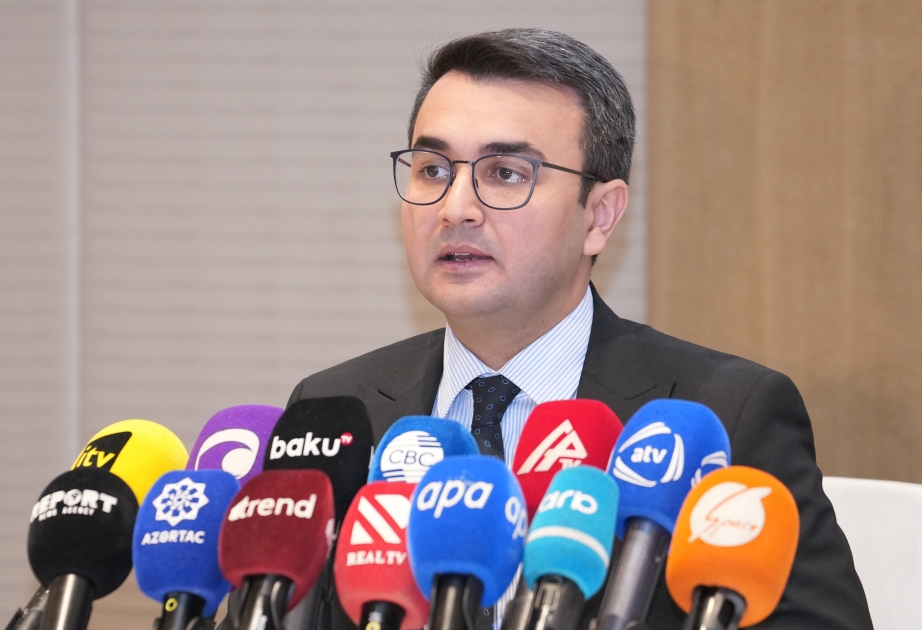 Rəvan Həsənov: Azərbaycan dini ayrı-seçkiliyin əleyhinə olan siyasətini indi də davam etdirir