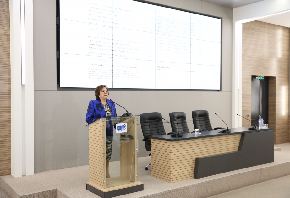 Məleykə Abbaszadə: Əvvəlki illərlə müqayisədə şagirdlərin xarici dil bilikləri artıb