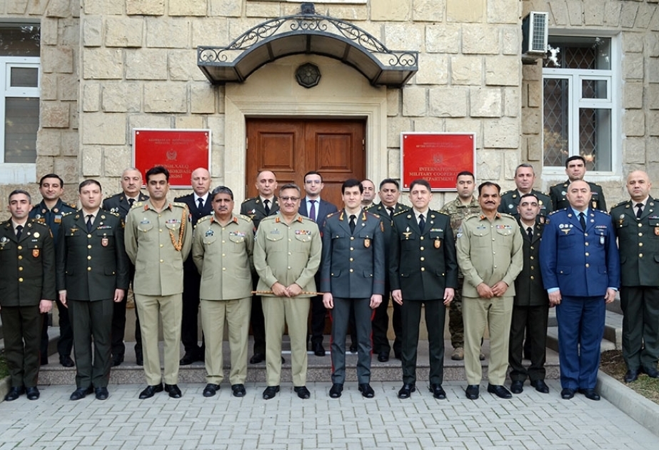 Se firma un protocolo entre el Ministerio de Defensa de la República de Azerbaiyán y el Estado Mayor Conjunto de la República Islámica de Pakistán