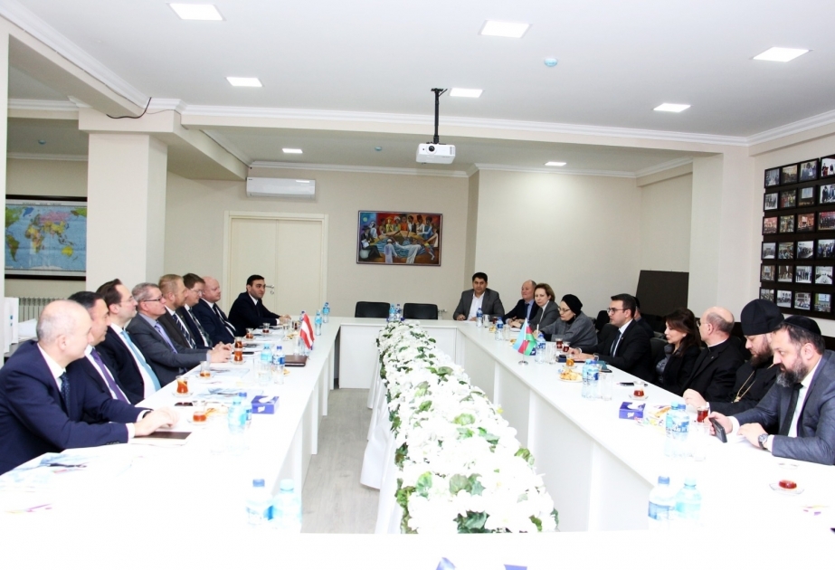 La delegación parlamentaria austriaca recibe información sobre el modelo azerbaiyano de multiculturalismo