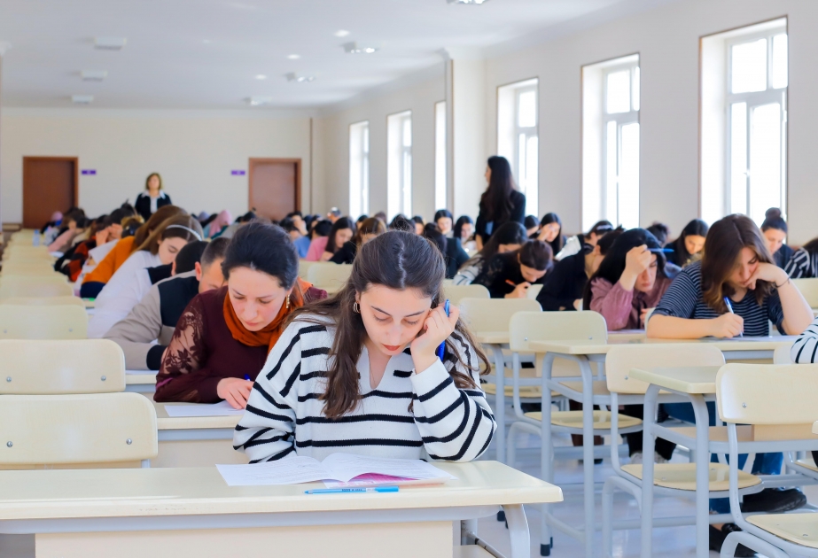 Naxçıvanda laborant vəzifələri üzrə müsabiqədə 300-dən çox namizəd iştirak edib