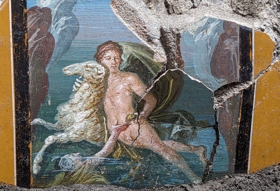 В Помпеях археологи обнаружили 2000-летнюю фреску