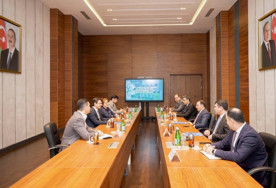 Turkish delegation visits "ASAN Xidmet" center