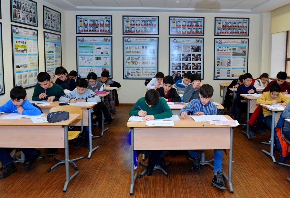 BŞTİ: 152 məktəbli olimpiadanın final turuna vəsiqə qazanıb