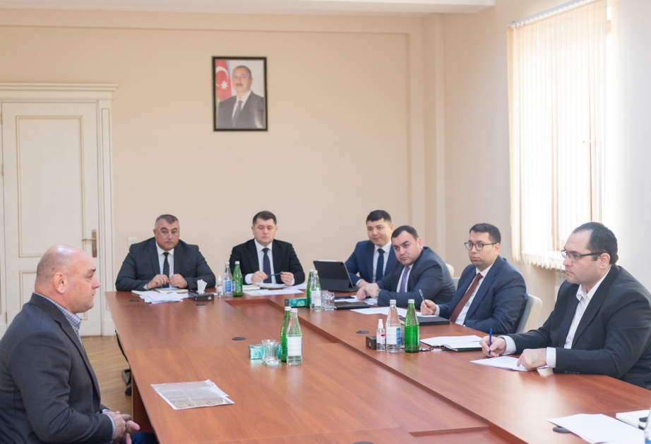 Nazir Məcnun Məmmədov Saatlıda vətəndaşları qəbul edib, fermerlərlə görüşüb