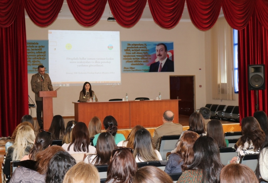 Təhsil və tibb müəssisələrinin psixoloqları üçün seminar keçirilib