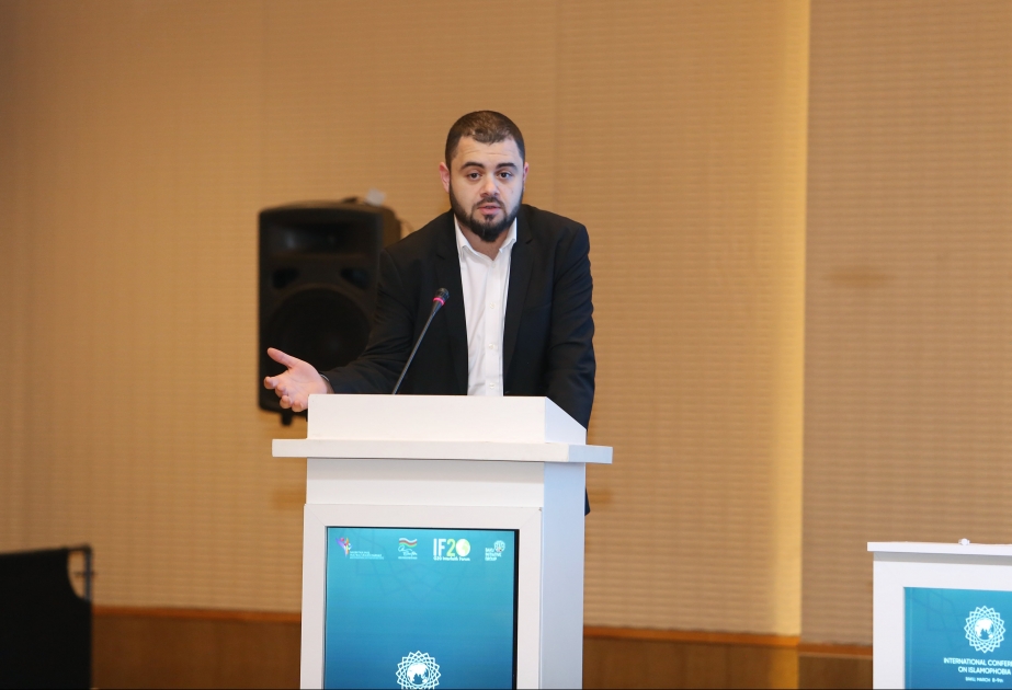 Camaluddin Mohammad Farid Elshayyal: Vandallığa ən çox məscidlər məruz qalır