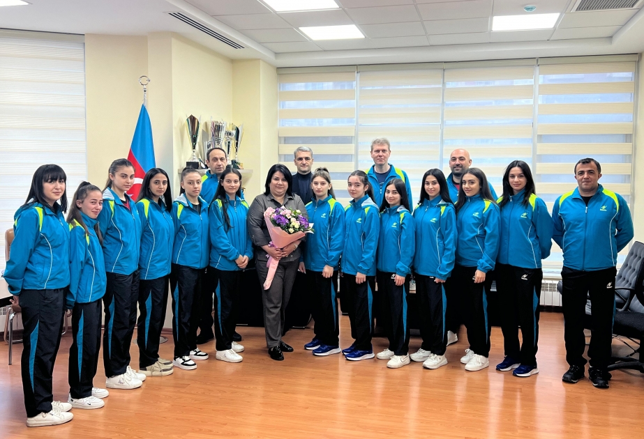 Beynəlxalq yarışlarda mükafat qazanan stolüstü tennisçilər mükafatlandırılıblar