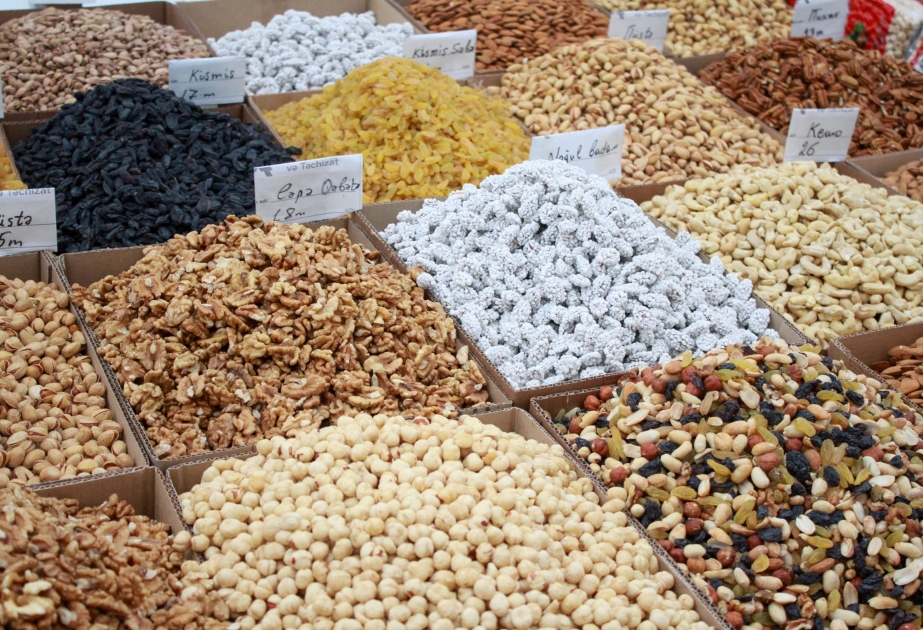 Bakıda kənd təsərrüfatı məhsullarının yarmarkası başlayıb