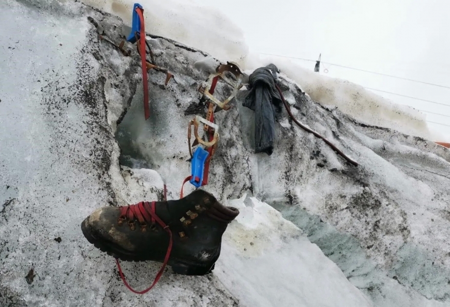 Five bodies found after six skiers go missing near Matterhorn in Switzerland