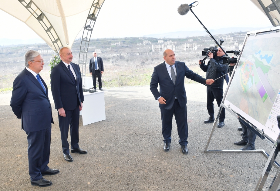 Präsident Kassym-Schomart Tokajew macht sich mit Masterplan der Stadt Füsuli vertraut  AKTUALISIERT VIDEO