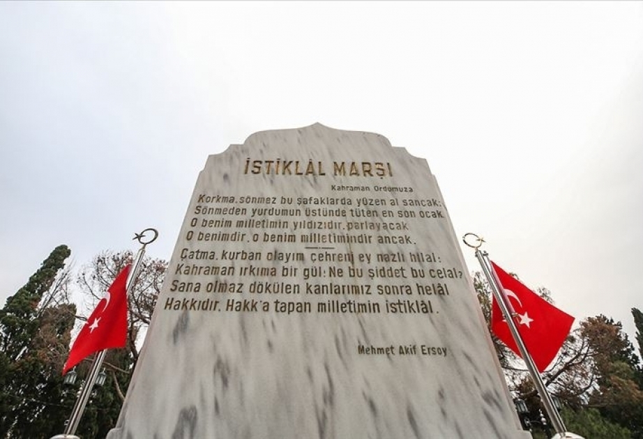 Türkiyənin Dövlət himninin 103-cü ildönümü qeyd olunur