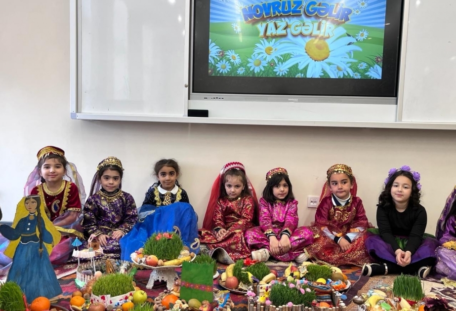 Школьники Физули отметили Йел чершенбеси