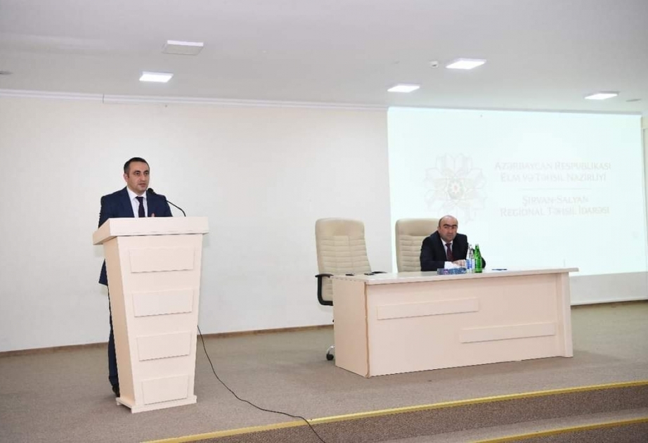 Şirvan-Salyan Regional Təhsil İdarəsində fənn olimpiadalarının finalında iştirak edəcək şagirdlərlə görüş keçirilib