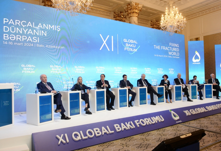 XI Qlobal Bakı Forumu panel iclasları ilə davam edir VİDEO