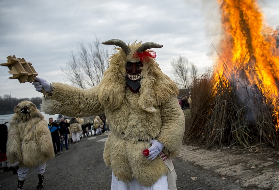 Традиционный праздник «Бушояраш»: В Венгрии встретили весну