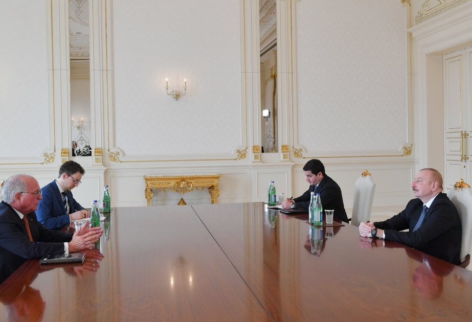 El Presidente de Azerbaiyán recibe al Presidente de la Fundación de la Conferencia de Seguridad de Múnich