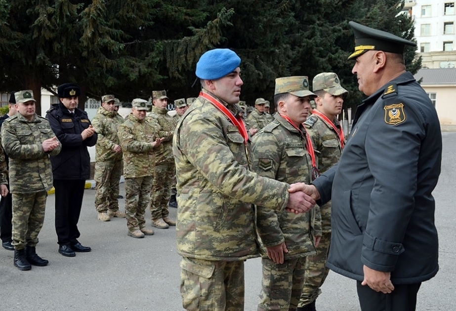 В Азербайджанской армии завершилось первенство по гиревому спорту