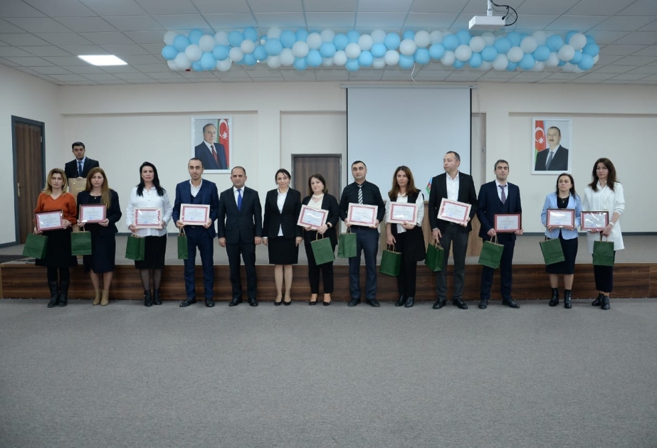 Şəkidə fənn olimpiadalarının final mərhələsinə vəsiqə qazanan şagirdlərlə görüş olub