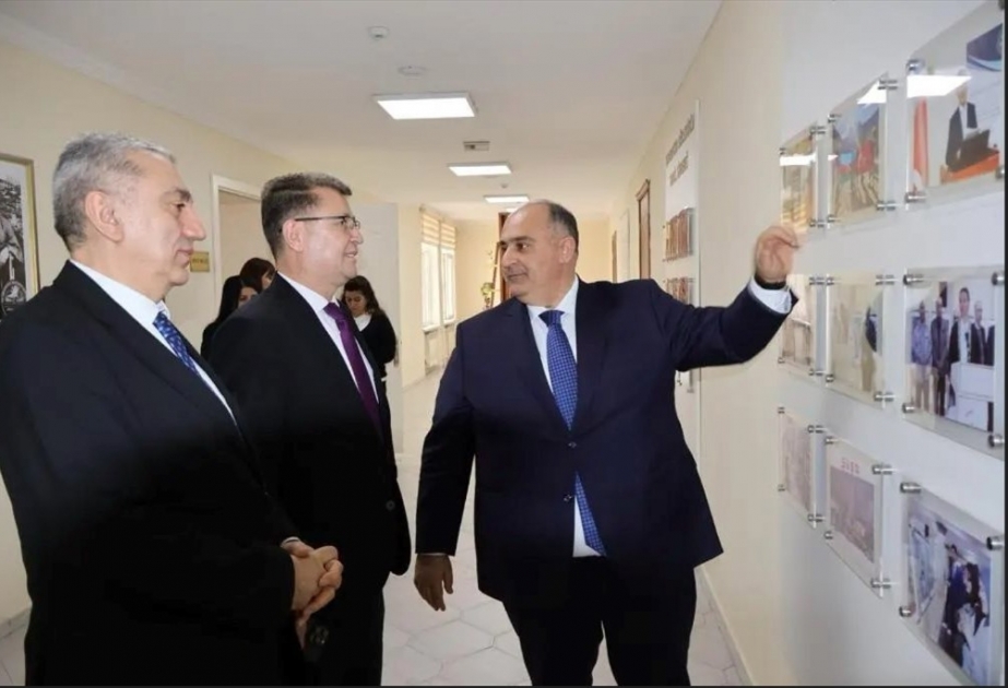 BSU ilə Türk Dil Qurumu arasında əməkdaşlıq imkanları müzakirə edilib