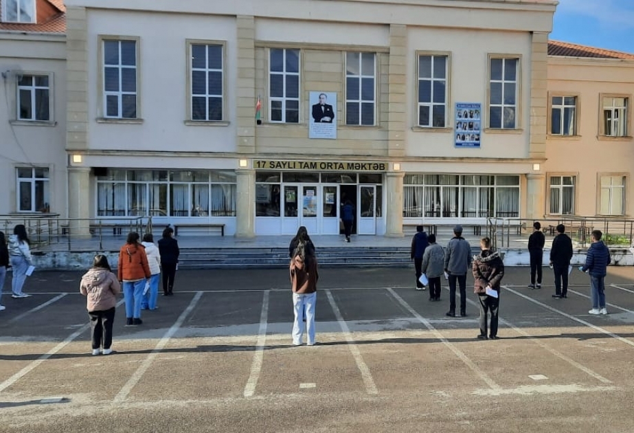 Ümumi orta təhsil səviyyəsi üzrə buraxılış imtahanları Şəkidə 11 mərkəzdə aparılıb