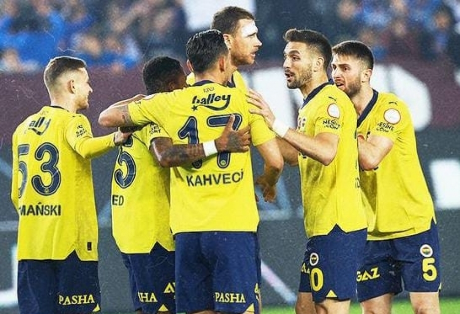 Fenerbahce win at Trabzonspor in match marred by clashes