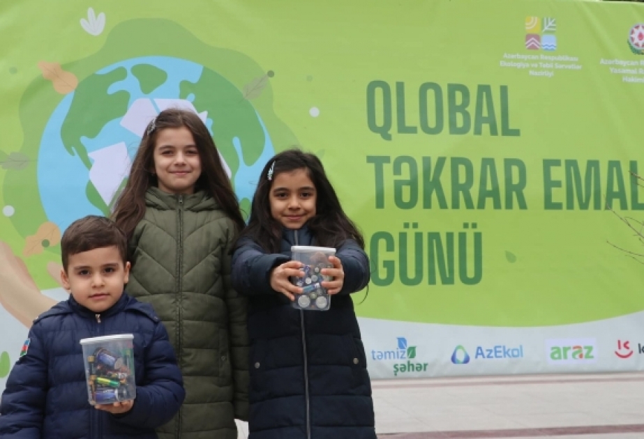 “Tullantıları hədiyyələrə dəyiş” festivalı zamanı vətəndaşlar ümumi tutumu 403 litr olan plastik tullantı təhvil veriblər