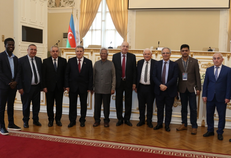 Nobel sülh mükafatı laureatı Məhəmməd Yunus BAMF-da olub