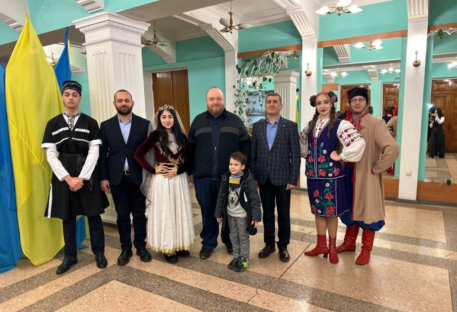 В украинском городе Кривой Рог организован концерт в связи с праздником Новруз