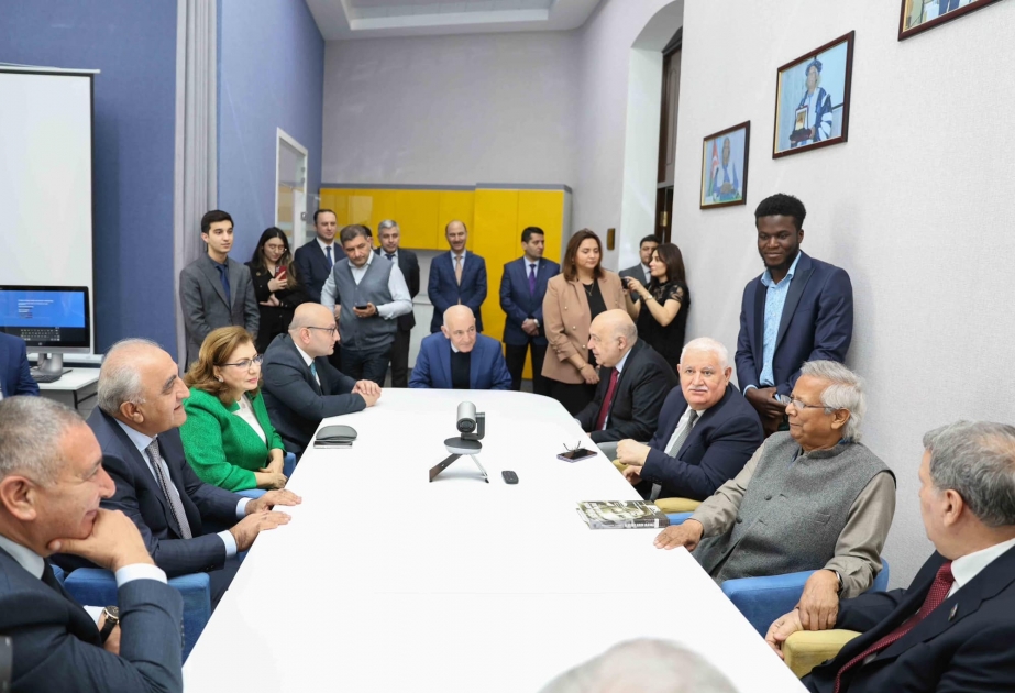 UNEC-də Nobel Sülh mükafatçısı Məhəmməd Yunus adına mərkəzin açılışı olub