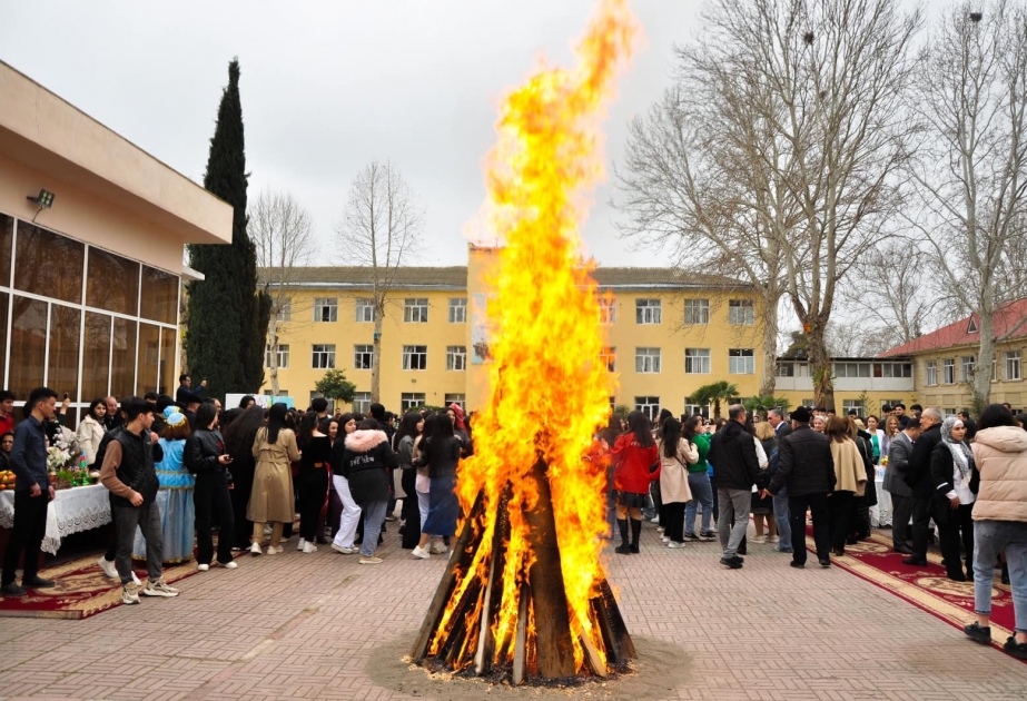 Mingəçevir Dövlət Universitetində Novruz şənliyi keçirilib