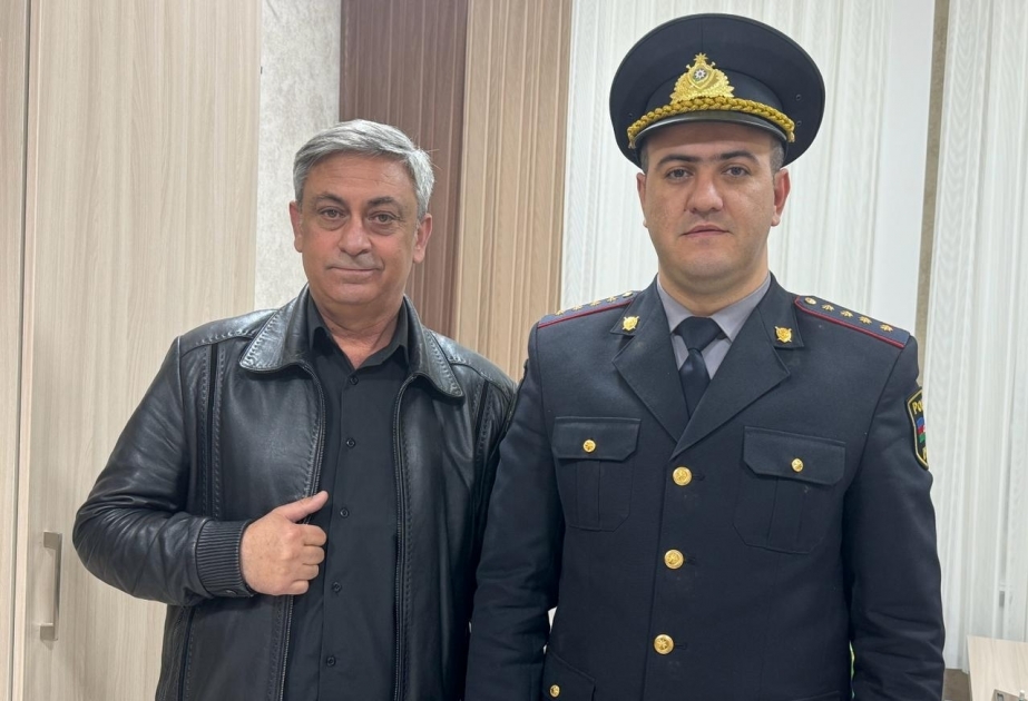 Награжден водитель, который помог женщине, потерявшей сознание за рулем