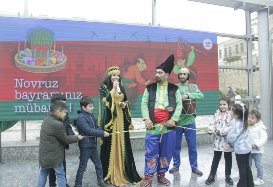 Bakı metrosunda Novruz şənliyi keçirilib