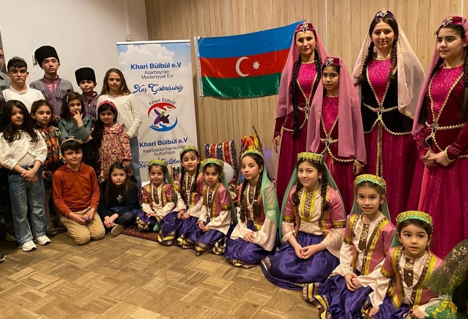 Berlindəki “Xarı Bülbül” Azərbaycan Mədəniyyət Evi Novruz şənliyi təşkil edib