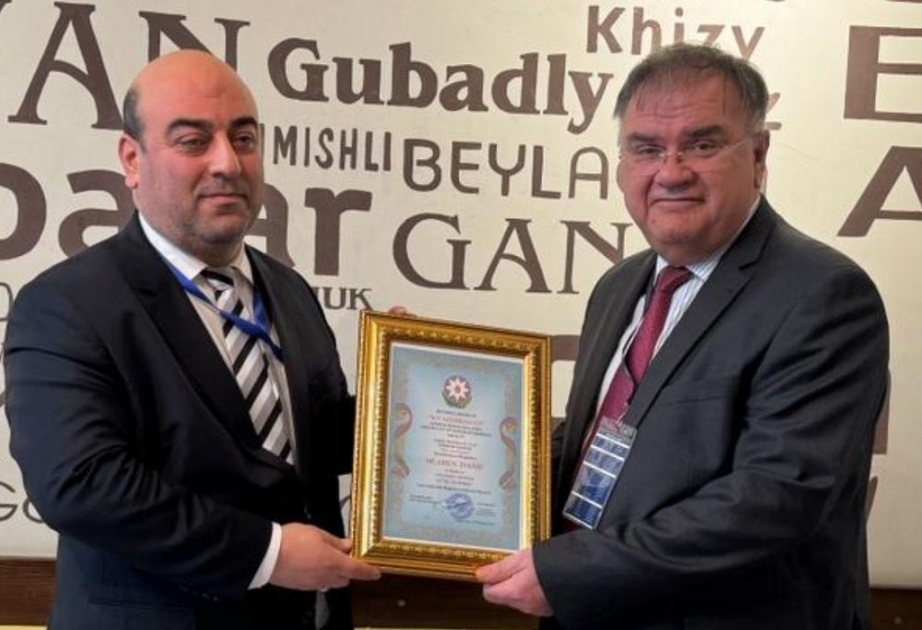 ®  Member of the Presidency of Bosnia and Herzegovina Mladen Ivanic met with the staff of My Azerbaijan International Magazine