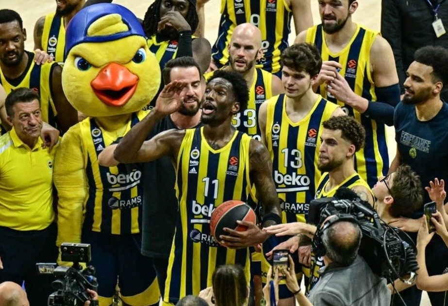Nigel Hayes-Davis' record 50 points in EuroLeague gives Fenerbahce Beko comfortable 103 - 68 win against Alba Berlin
