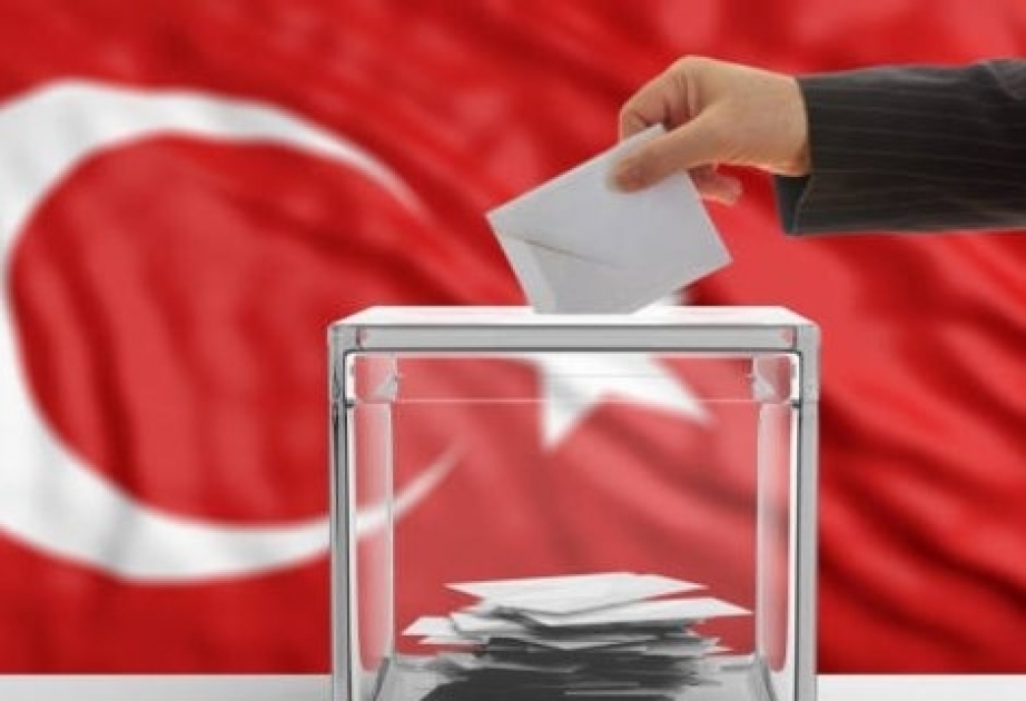 Türkiyədə seçkilər vətəndaşların yüksək fəallığı ilə davam edir