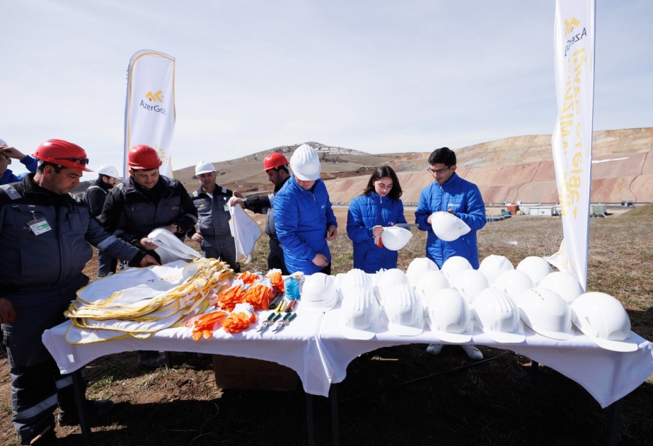 ЗАО AzerGold и Общественное объединение «Региональное развитие» провели экологическую акцию