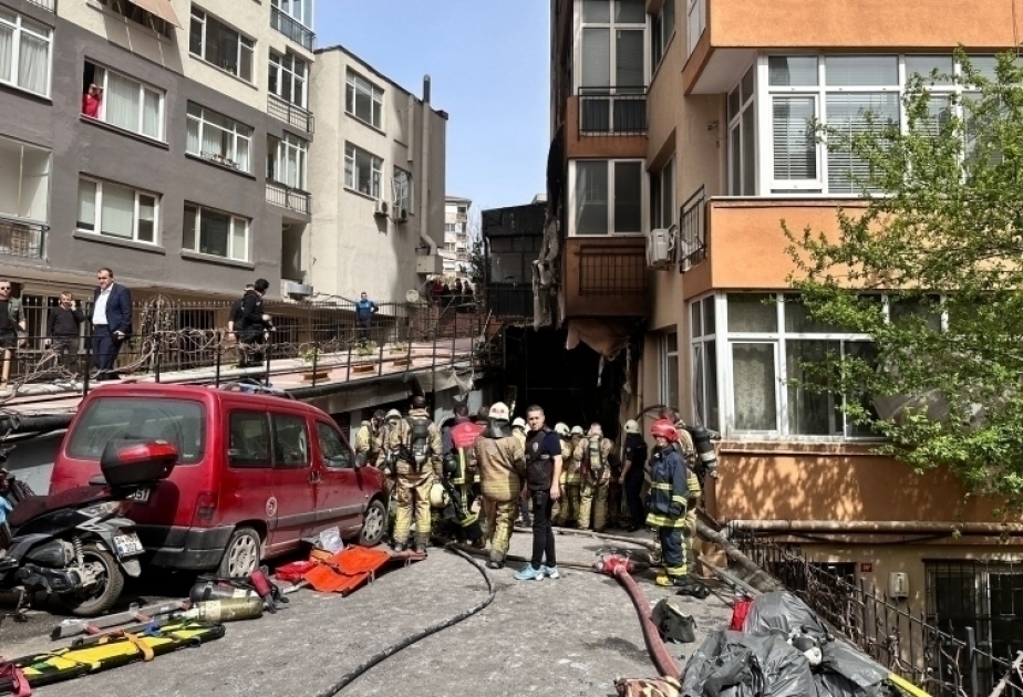 Число погибших при пожаре в Стамбуле достигло 29 человек -  ОБНОВЛЕНО ВИДЕО