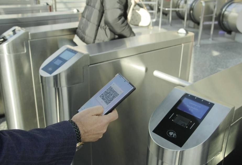 В Бакинском метро число пользователей QR-билетов увеличилось на 20 процентов